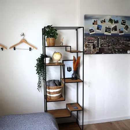 Hostel Herberg, Het Wapen Tilburg