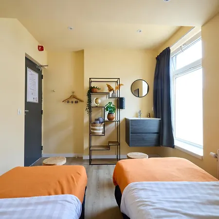 Hostel Herberg, Het Wapen Van Tilburg