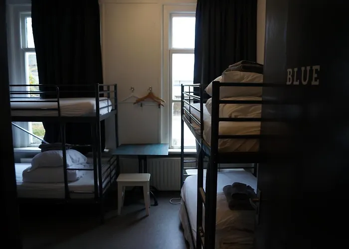 Hostel Herberg, Het Wapen Tilburg