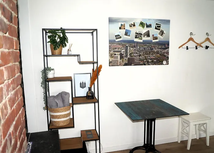 Herberg, Het Wapen Van Hostel Tilburg