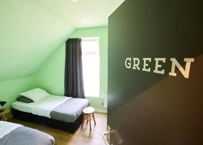 Hostel Herberg, Het Wapen Van *