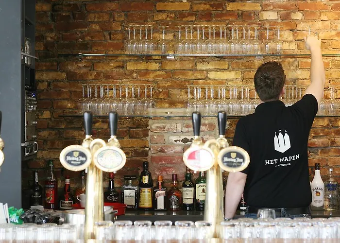 Hostel Herberg, Het Wapen Van Tilburg