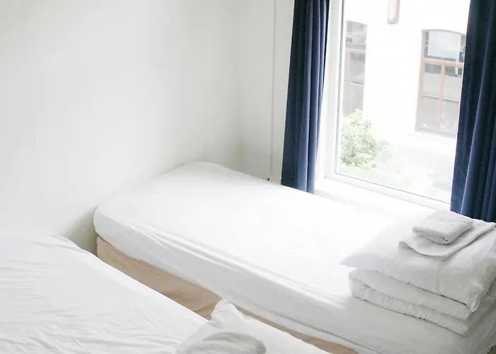 Hostel Herberg, Het Wapen Van Tilburg