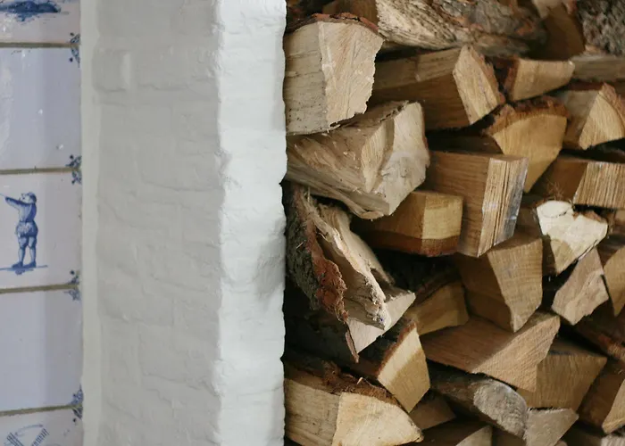 Herberg, Het Wapen Hostel *