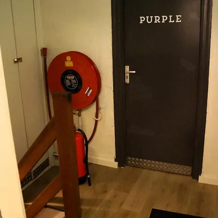 Hostel Herberg, Het Wapen Van *