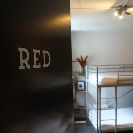 Herberg, Het Wapen Hostel *