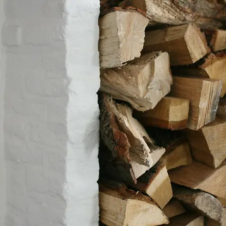 Herberg, Het Wapen Hostel *